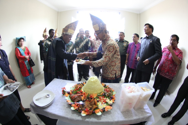 tumpeng3